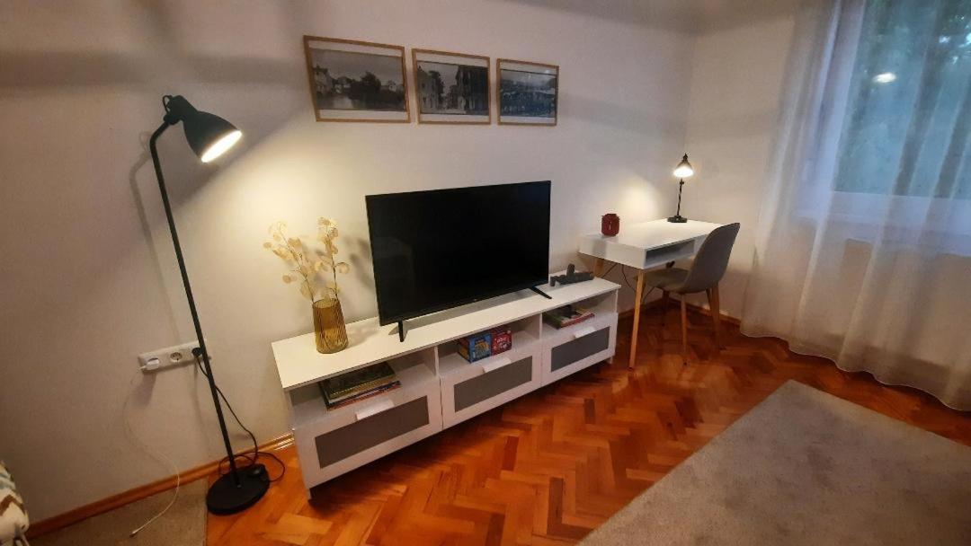 Babalina'S Place Bihac Luaran gambar